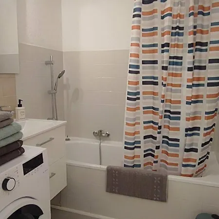 Proche Gare Et * Antibes