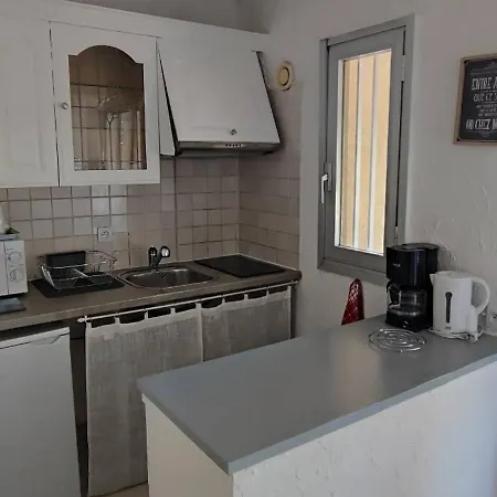 Proche Gare Et Appartement